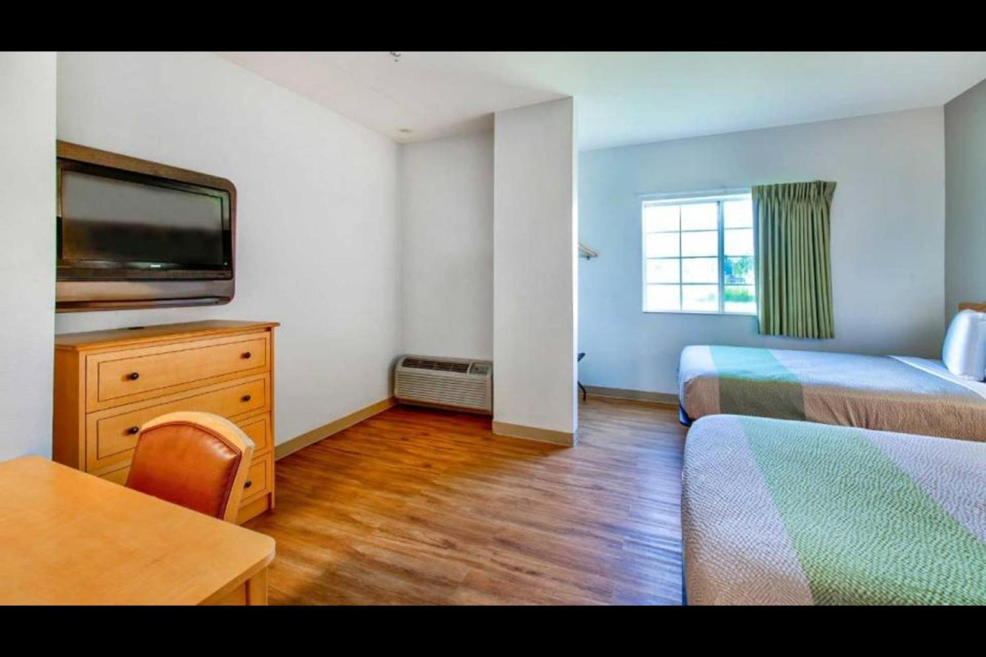 Oyo Townhouse Sulphur,La Extended Stay Exterior foto